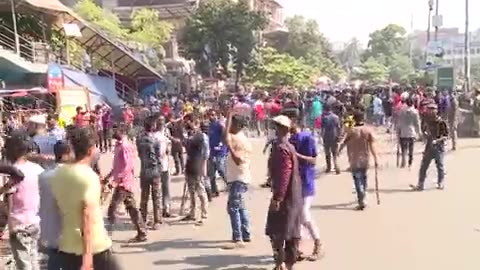 Major protests erupting in Bangladesh textile workers are on strike over wages