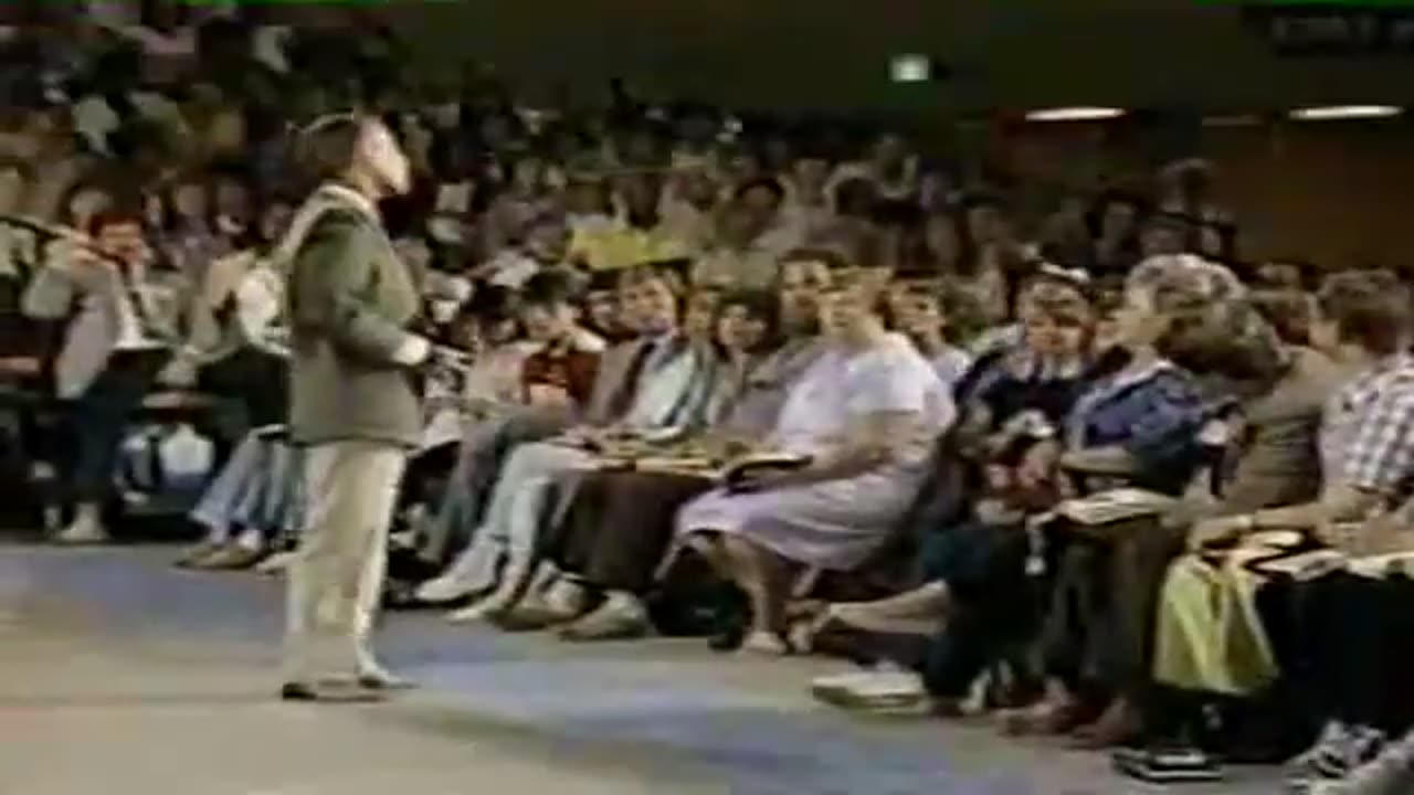 Kenneth Copeland Teaching How Important The Blood Covenant Of God Is In Our Daily Lives.