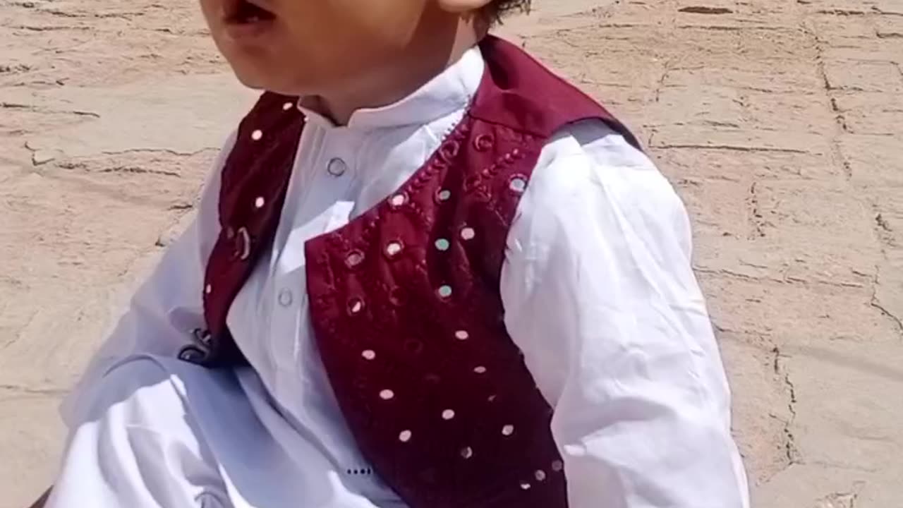 Little Kid Enjoy