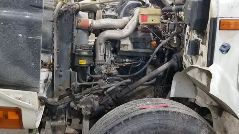 #1242 1998 DT466 Diesel Engine Retail