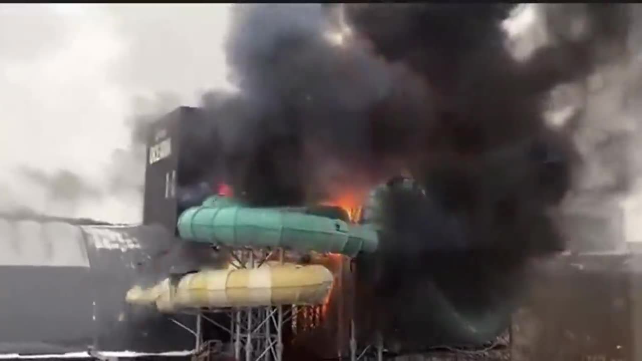 Massive fire at Swedish amusement park