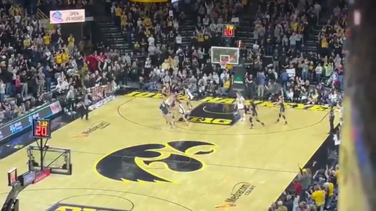 Caitlin Clarke's record-breaking shot