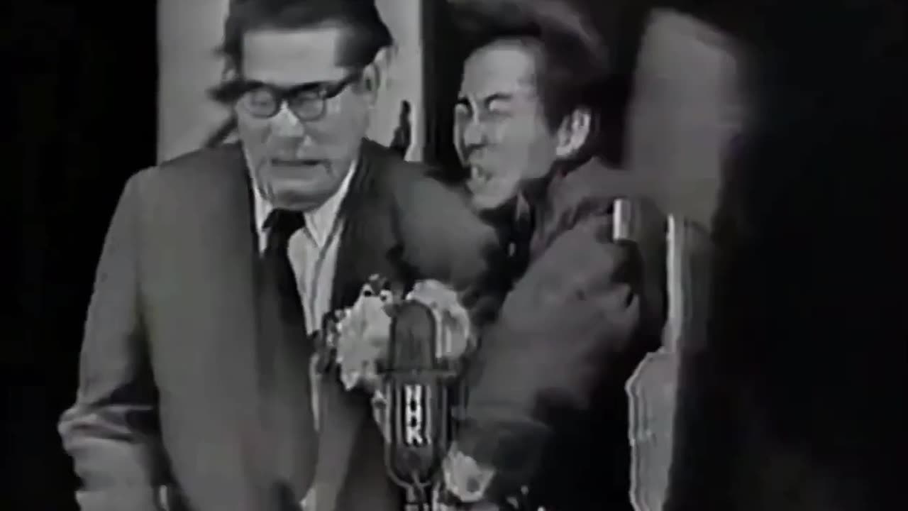 Ám sát Chủ tịch đảng CS Nhựt bổn - Inejiro Asanuma Assassination - 12-10-1960