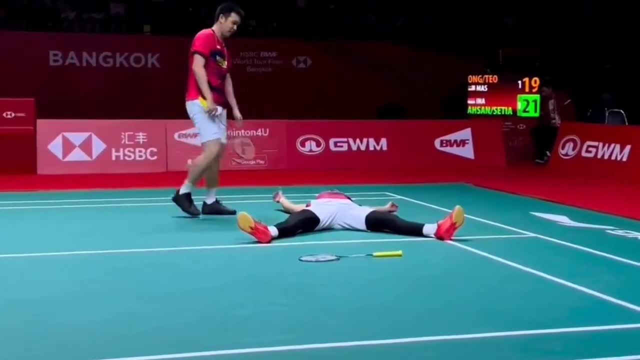 Lewat Pertarungan Dramatis, Fajar Rian GAGAL Susul Ahsan Hendra Ke Final BWF World Tour Finals 2022!