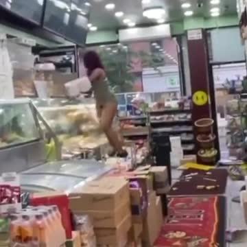 Great throwing arm, great accuracy. 😂