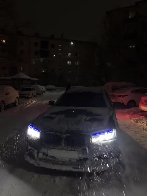 Night M5 in the blizzard #cars #car #bmw #m5 #competition #msport #winter #supercar #supercars