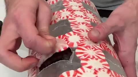 Clever way to use holiday peppermints