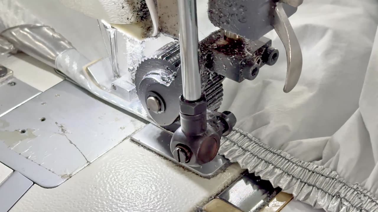 Double-Needle Stitching Production: A Look at the Manufacturing Process