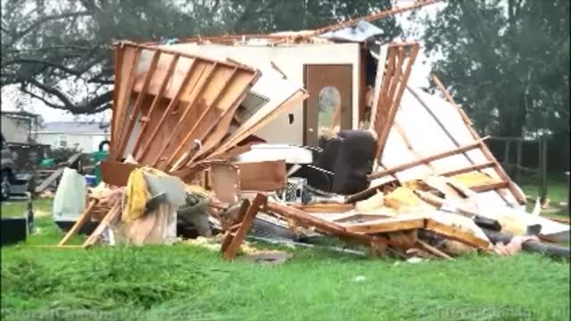 3 minutes of Hurricane IDA