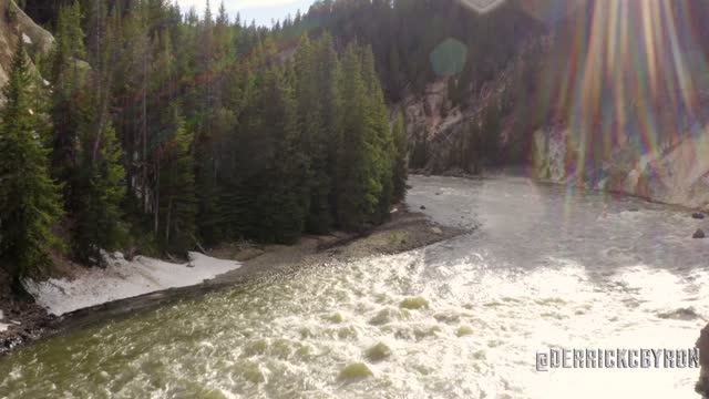 GLORIOUS (SUPER VOLCANO) YELLOWSTONE PARK