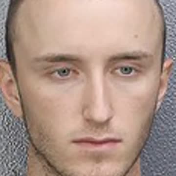 Fort Lauderdale corrections officer charged in shooting, murder