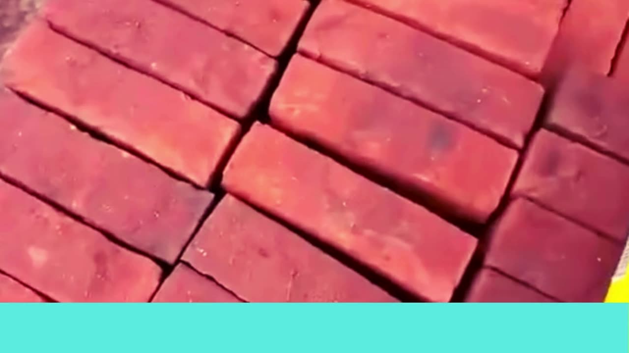 Nifty device is an automatic brick lifter😲😆