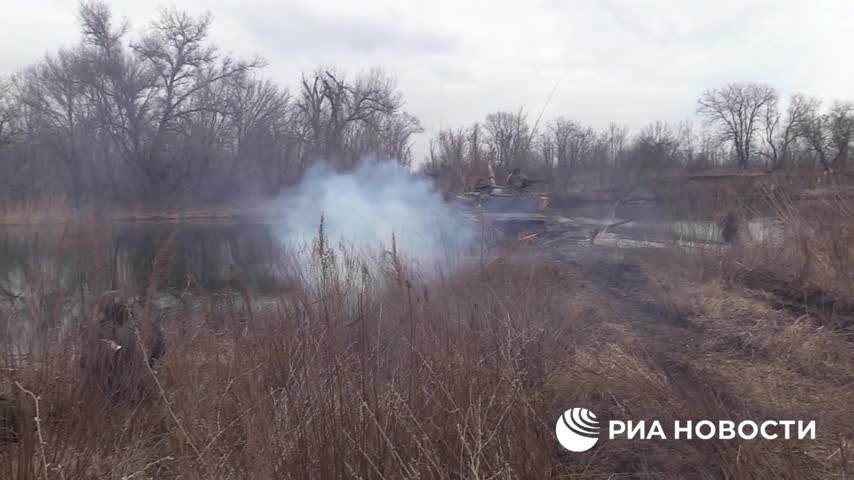 People's militia of the LPR in the settlement of Lopaskino, which came under its control