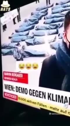 😂😂😂 Crisis actor caught live on German TV.