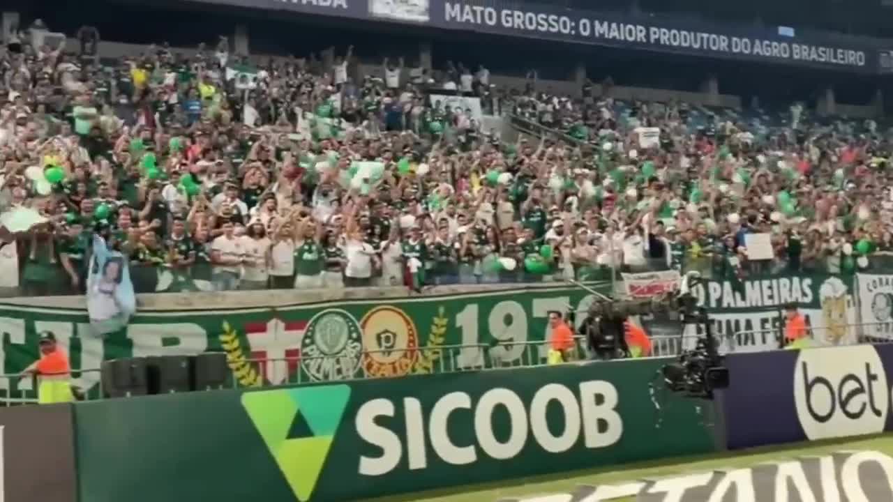 DEYVERSON CHORA AO SER OVACIONADO PELA TORCIDA DO PALMEIRAS EM CUIABÁ.!