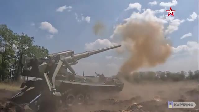 Russian 203mm Self-Propelled Gun "Malka" fire up on Ukranian positions