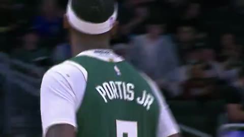 Bobby Portis went off for 30 PTS in the Bucks' win over the Magic 🦌