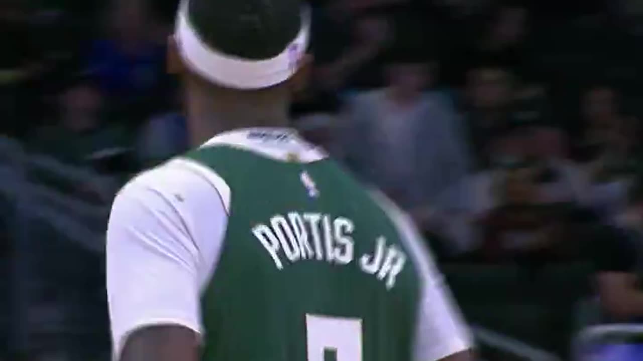 Bobby Portis went off for 30 PTS in the Bucks' win over the Magic 🦌