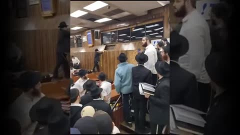 N.Y. Jews Chabad tunnel. STRANGE & mattresses