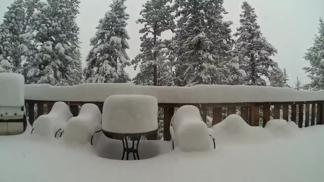 Four Feet of Snow Time Lapse in Evergreen Colorado - April 2016