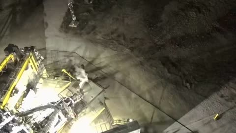 Raptor engine demonstration of a descent burn to the lunar surface