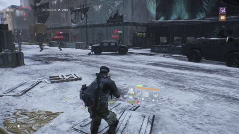 The Division gameplay, tech farming.