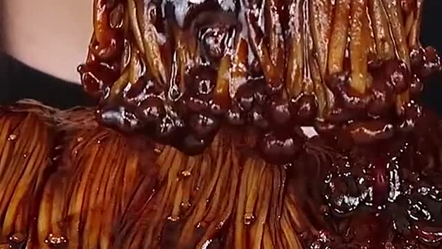 Spicy Black Bean Enoki Mushrooms #zoeyasmr #zoeymukbang #bigbites #mukbang #asmr #food #먹방 #틱톡푸드 #sp
