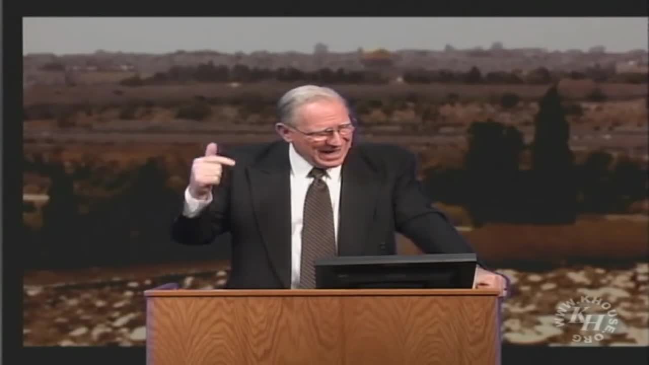 The Bible is outside of our time - Chuck Missler