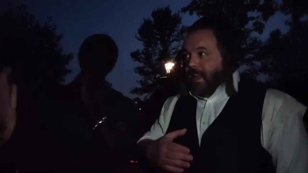 Jewish man discusses the fate of Jews and Arabs