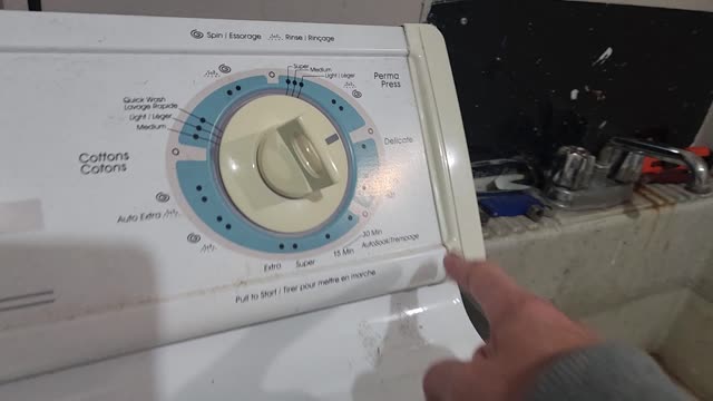 How to do a load of laundry in the washing machine