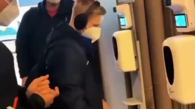 ๐