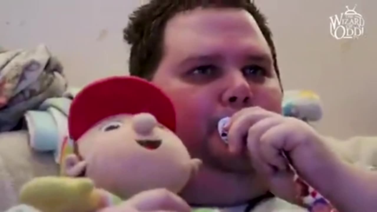 TransAge: fat adult men identifying as babies