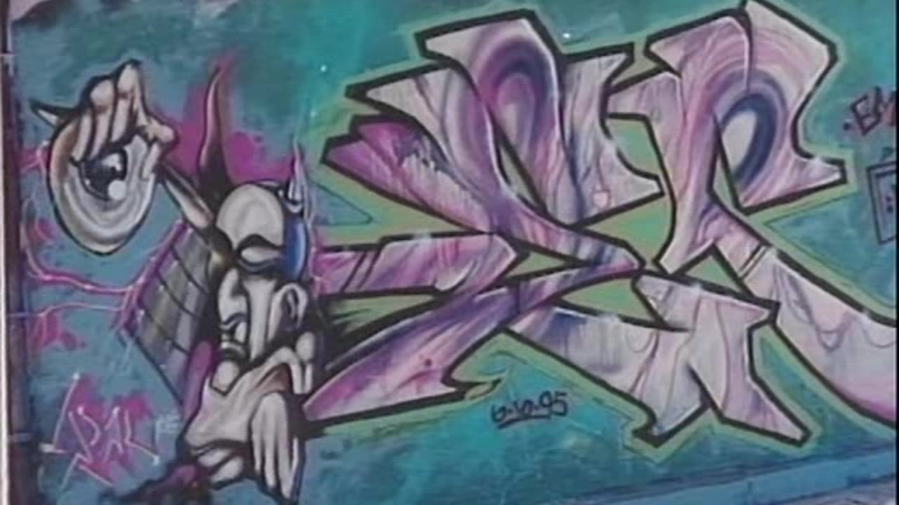 Graffiti verite 1 - Read the writing on the wall (2005)