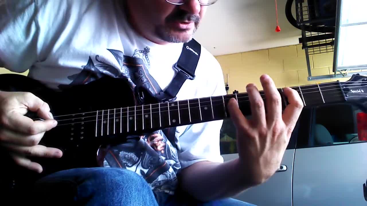 How I play Megadeth "Angry Again'" on Guitar made for Beginners