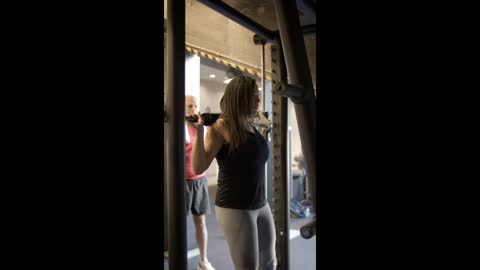 Gym workout tips video legs
