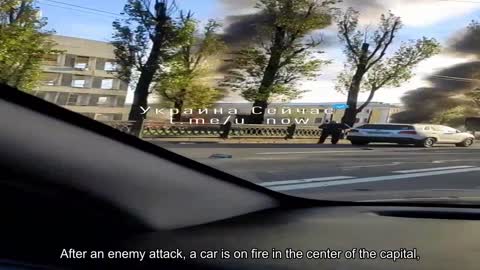 ️After an enemy attack, a car is on fire in the center of the capital, it is reported that a person