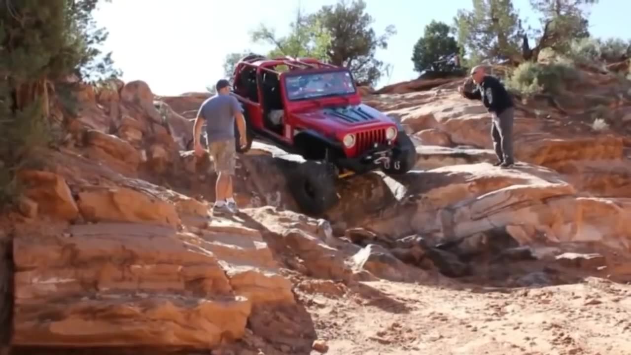 Hilarious 4x4 Fails Compilation | Funniest Off-Road Moments Gone Wrong