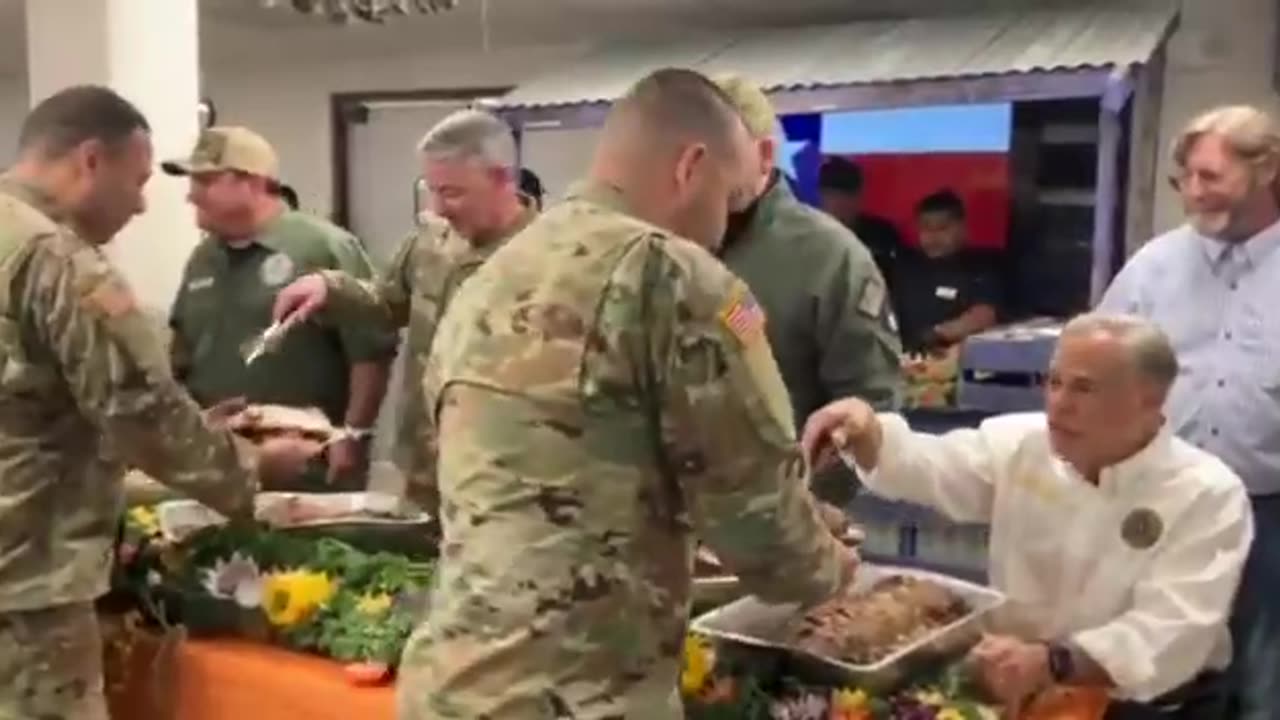 Trump's Border Czar Tom Homan and Texas Gov. Abbott serve Thanksgiving