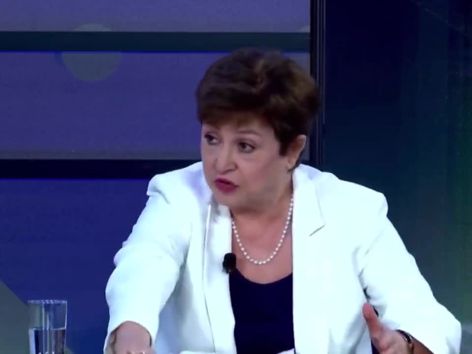 Kristalina Georgieva director of the IMF acting surprised that printing money causes inflation