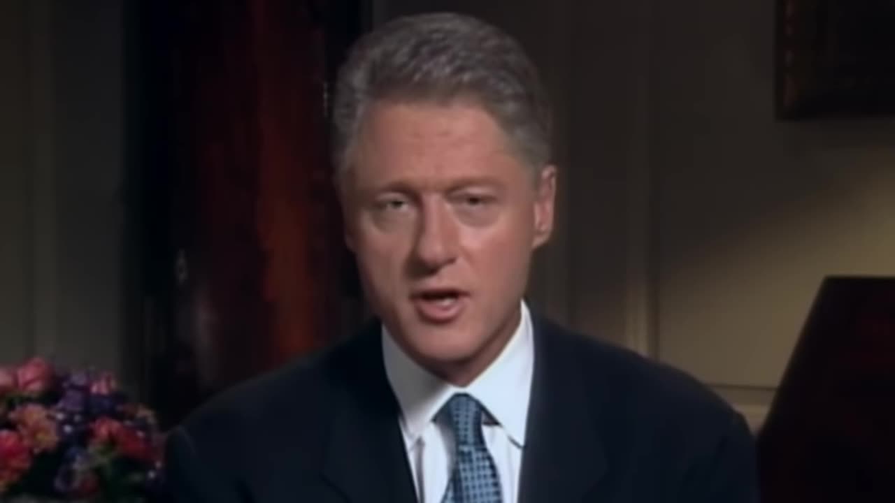 Bill Confesses to sexual relationship - Monica Lewinsky