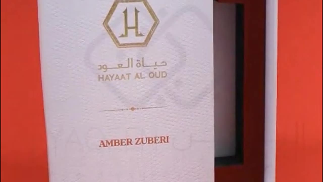 Unveiling the Exquisite Artistry of Hayat Al Oud Perfume Packaging!