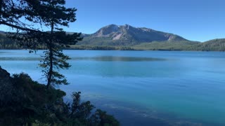 Central Oregon – Paulina Lake “Grand Loop” – Lakeshore Beauty – 4K