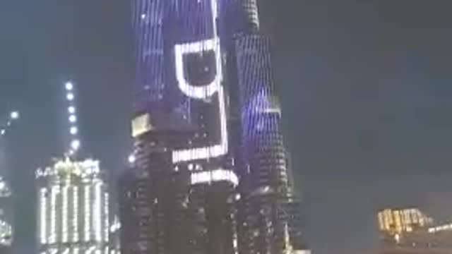 Burj Khalifa Travling