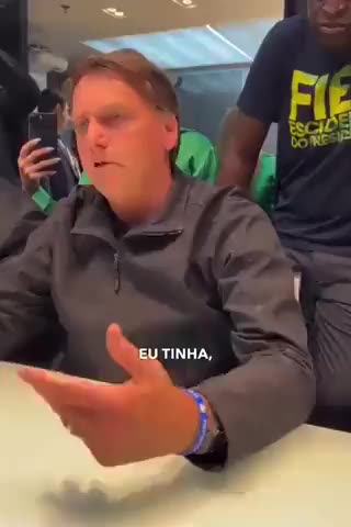 Lula tira carros blindados que Bolsonaro tem direito