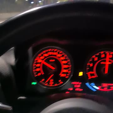 0 - 100 BMW 125i Blindada stage2