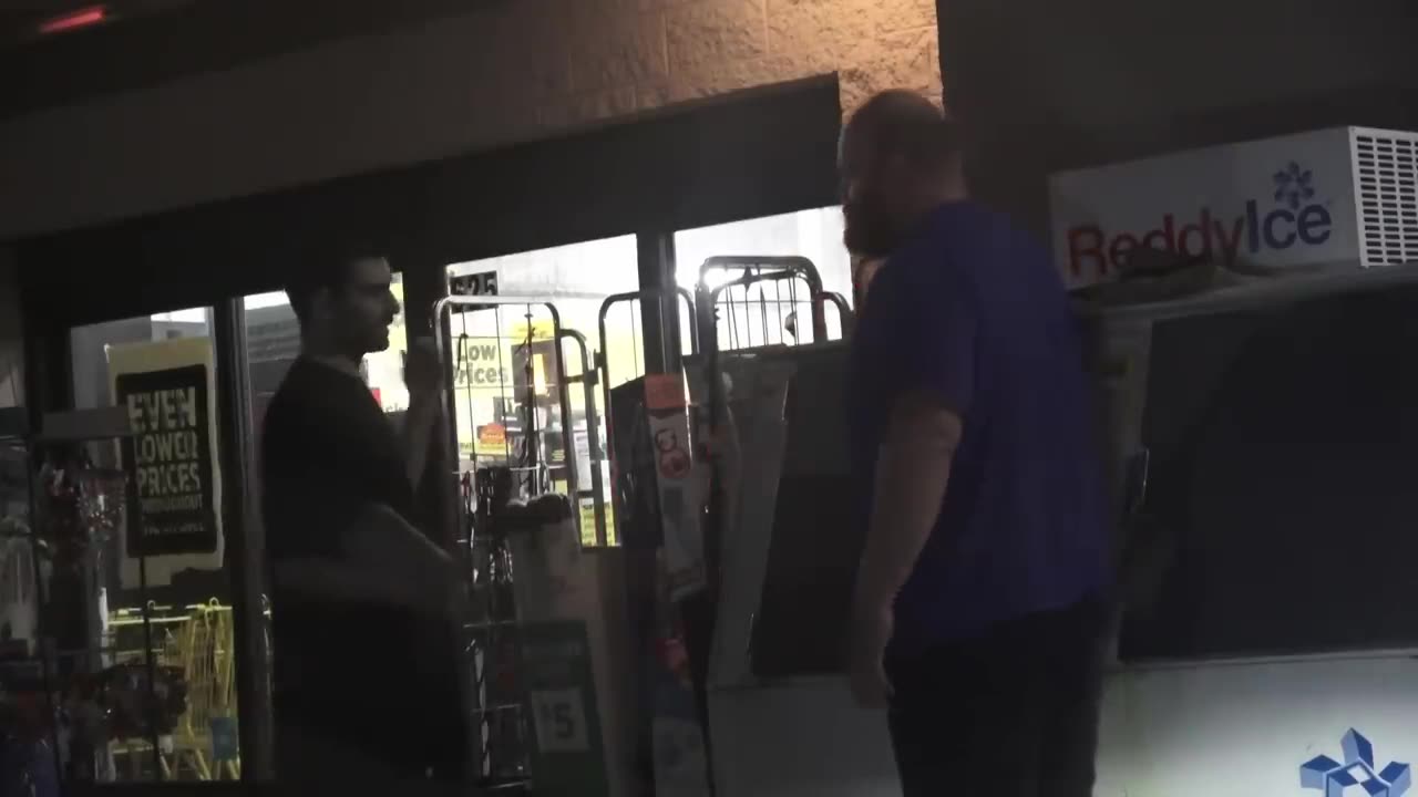 Mega SlMP Caught At HIS JOB Wants To PAY KlDS To Give Him Attention! (Myrtle Beach, SC)