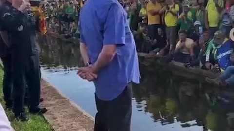 Bolsonaro fala com o povo e diz vamos vencer !!!