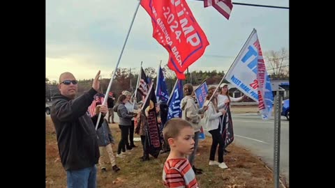 Final Trump Flag/Sign Wave Before Election! - Rindge, NH