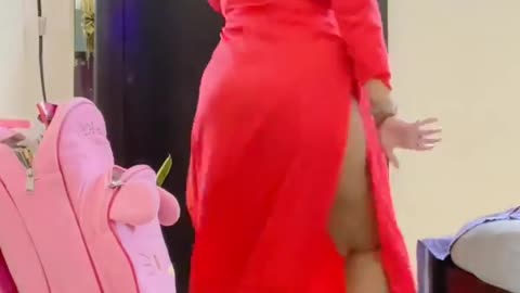 Indian aunty dance in dress 🍒