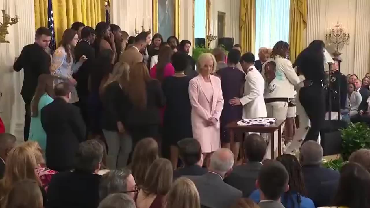 WH Feed Cuts Off After Basketball Player Passes Out